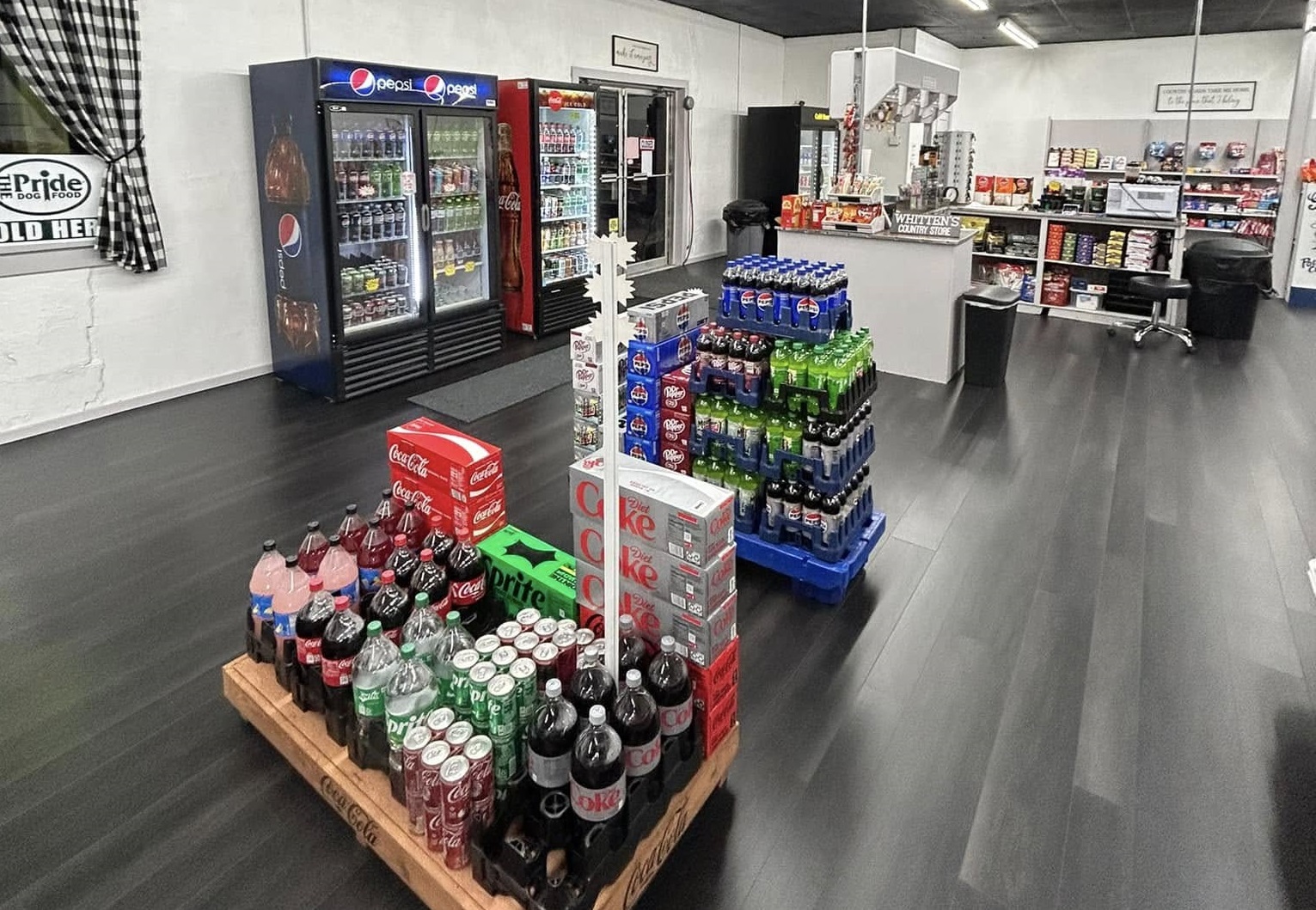 Whitten's Country Store