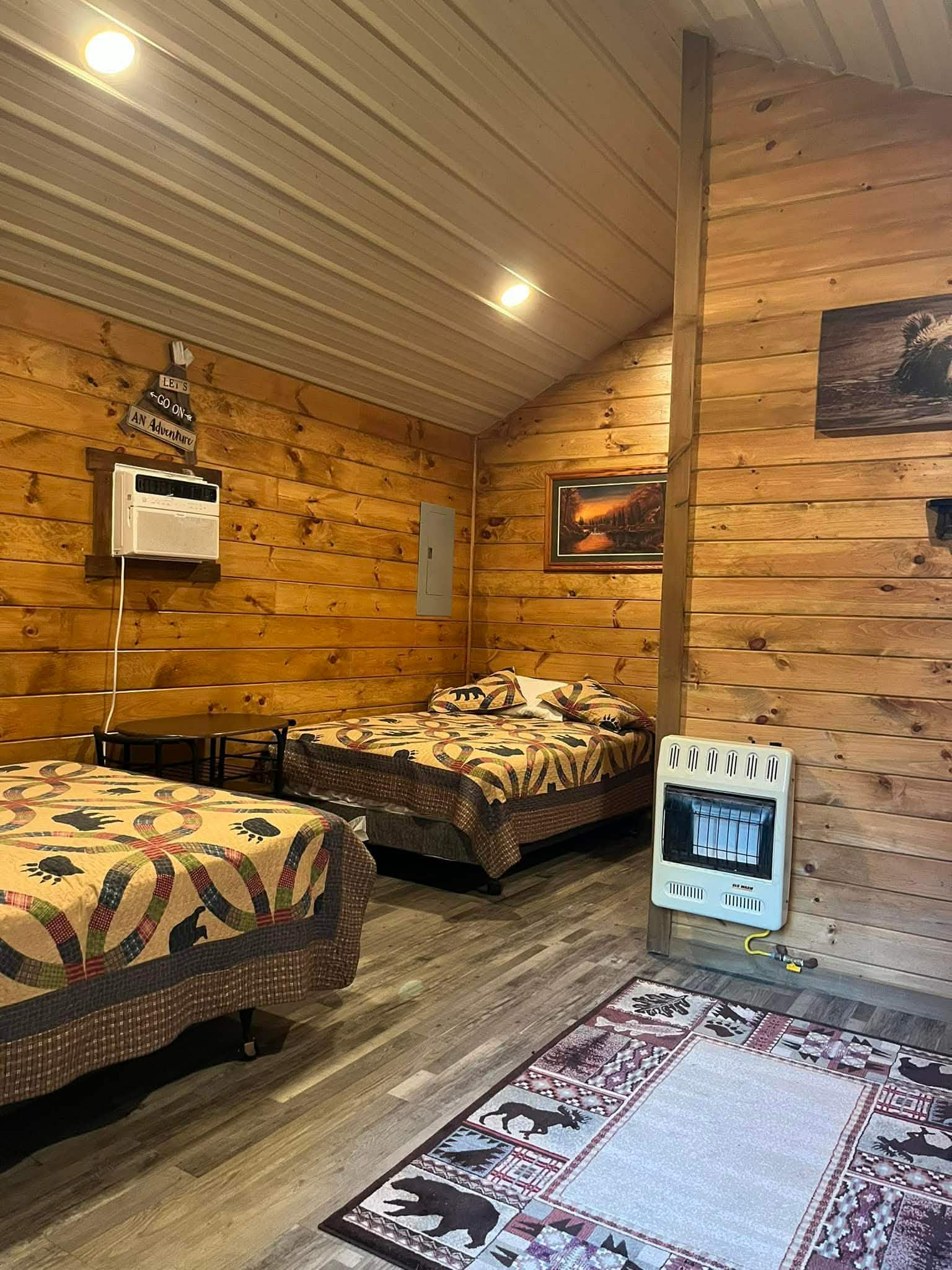 Blackbear Cabin Image 1